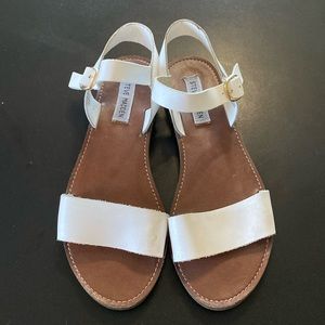Steve Madden Sandals